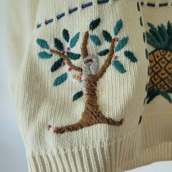 Vintage Northern Isles Hand Embroidered Knit Sweater Cream M - Picture 2 of 12